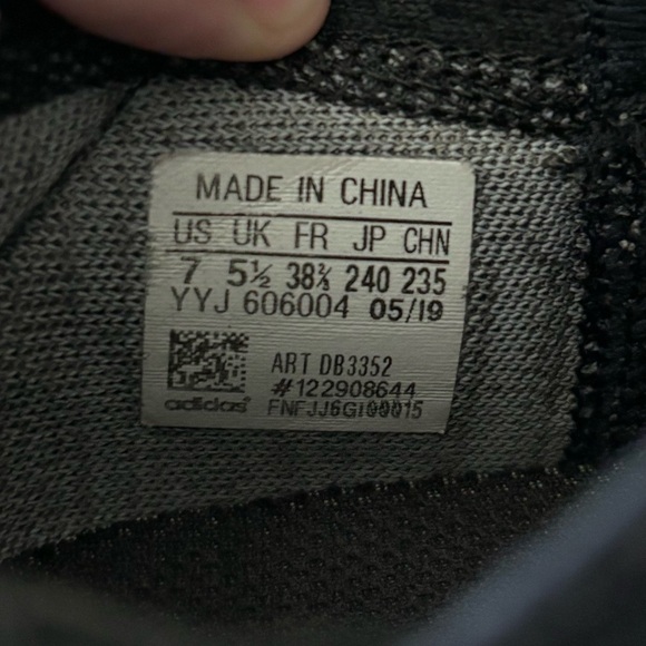 adidas Womens Pureboost Trainer Fitness & Cross Training - Picture 4 of 9